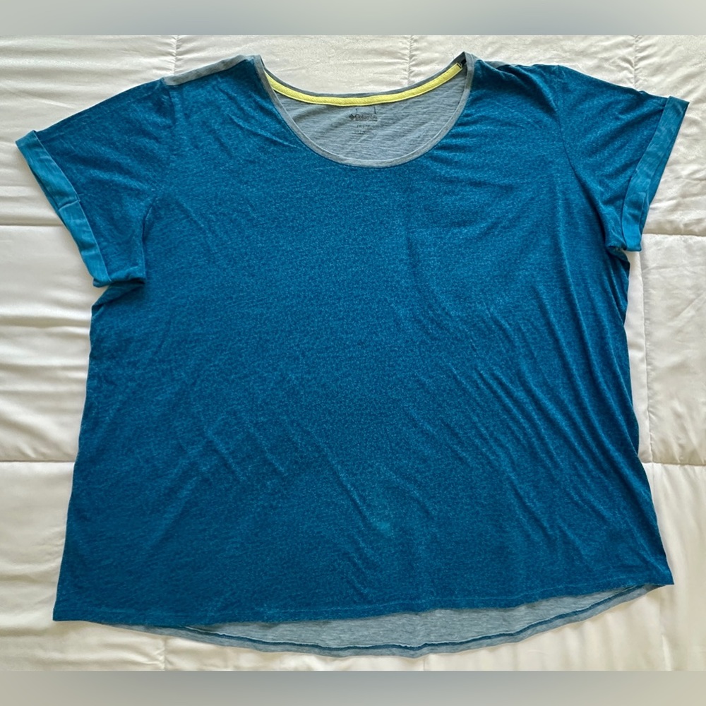 Columbia Sportswear Two Tone T-Shirt